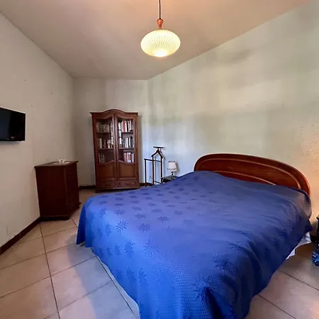 Sc000-30el Grande Maison Avec Jardin Au Calme Calme St Cyprien Сен-Сиприен