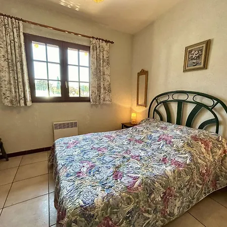 Sc000-30el Grande Maison Avec Jardin Au Calme Calme St Cyprien Вилла