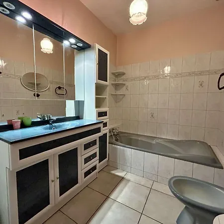 Sc000-30el Grande Maison Avec Jardin Au Calme Calme St Cyprien Вилла Сен-Сиприен
