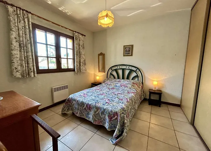 Grande Maison Avecjardin Dans Un Quartier Calme St Cyprien Sc000-30el Villa Saint-Cyprien (Pyrenees-Orientales)