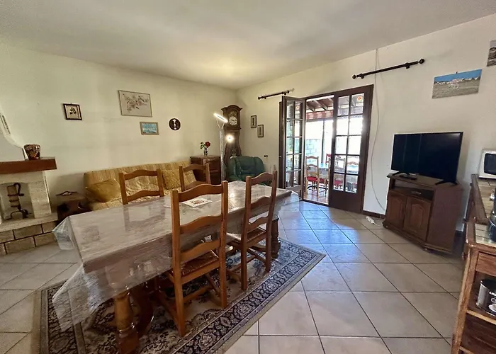 Villa Grande Maison Avecjardin Dans Un Quartier Calme St Cyprien Sc000-30el